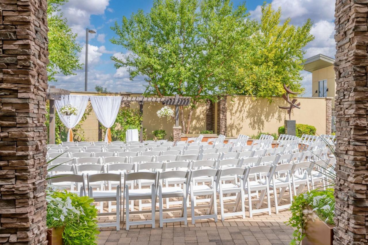 Courtyard Mankato Hotel&Event Center Esterno foto