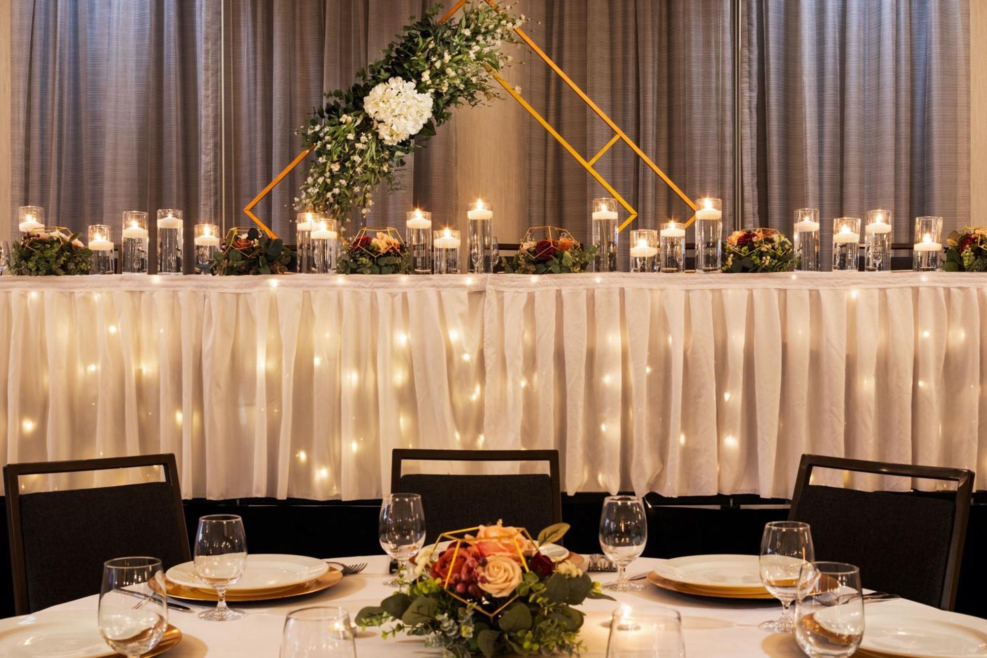 Courtyard Mankato Hotel&Event Center Esterno foto